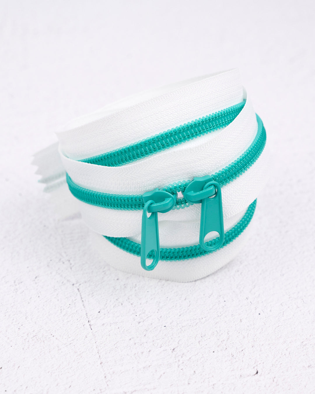 Tidal - Handbag Zipper - Renaissance Ribbons