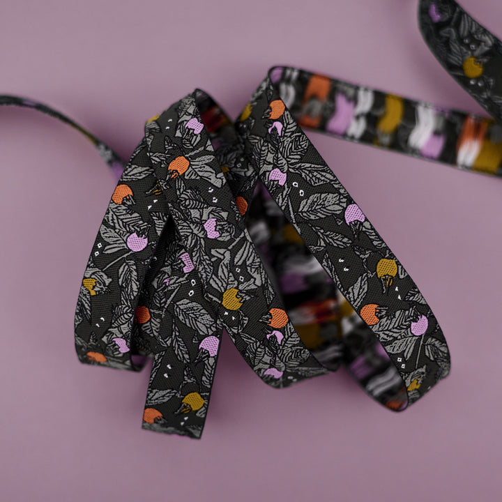 Enshadow - Peek-a-Boo - 5/8" width - by Katarina Roccella - One Yard (Preorder)