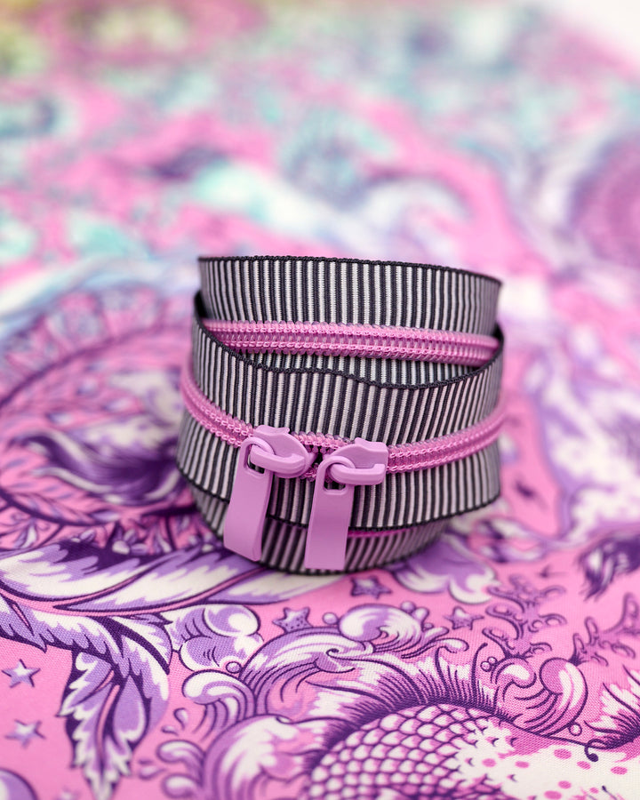 Royal Petal - Handbag Zipper - Renaissance Ribbons