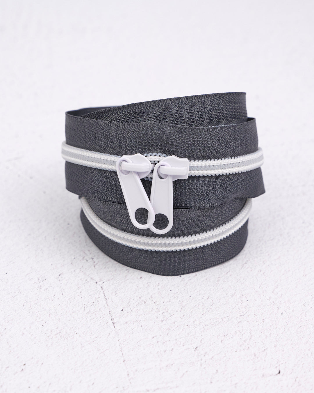 Ash - Handbag Zipper - Renaissance Ribbons