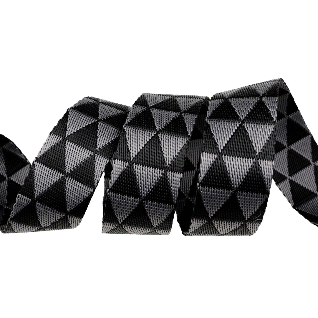 Webbing: Checkered in Strawberry 1 1/2 Webbing: Checkered in Strawberry 1 1/2