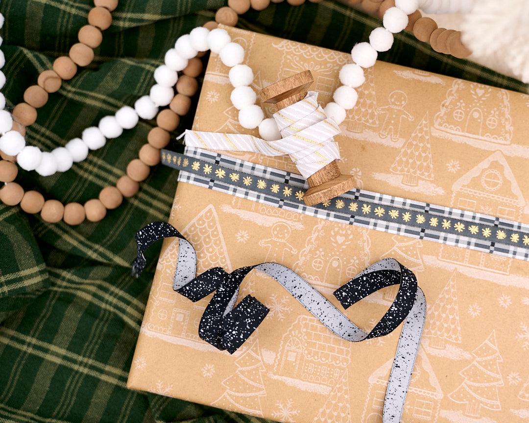 Designer embroidered and jacquard ribbons - Renaissance Ribbons ...