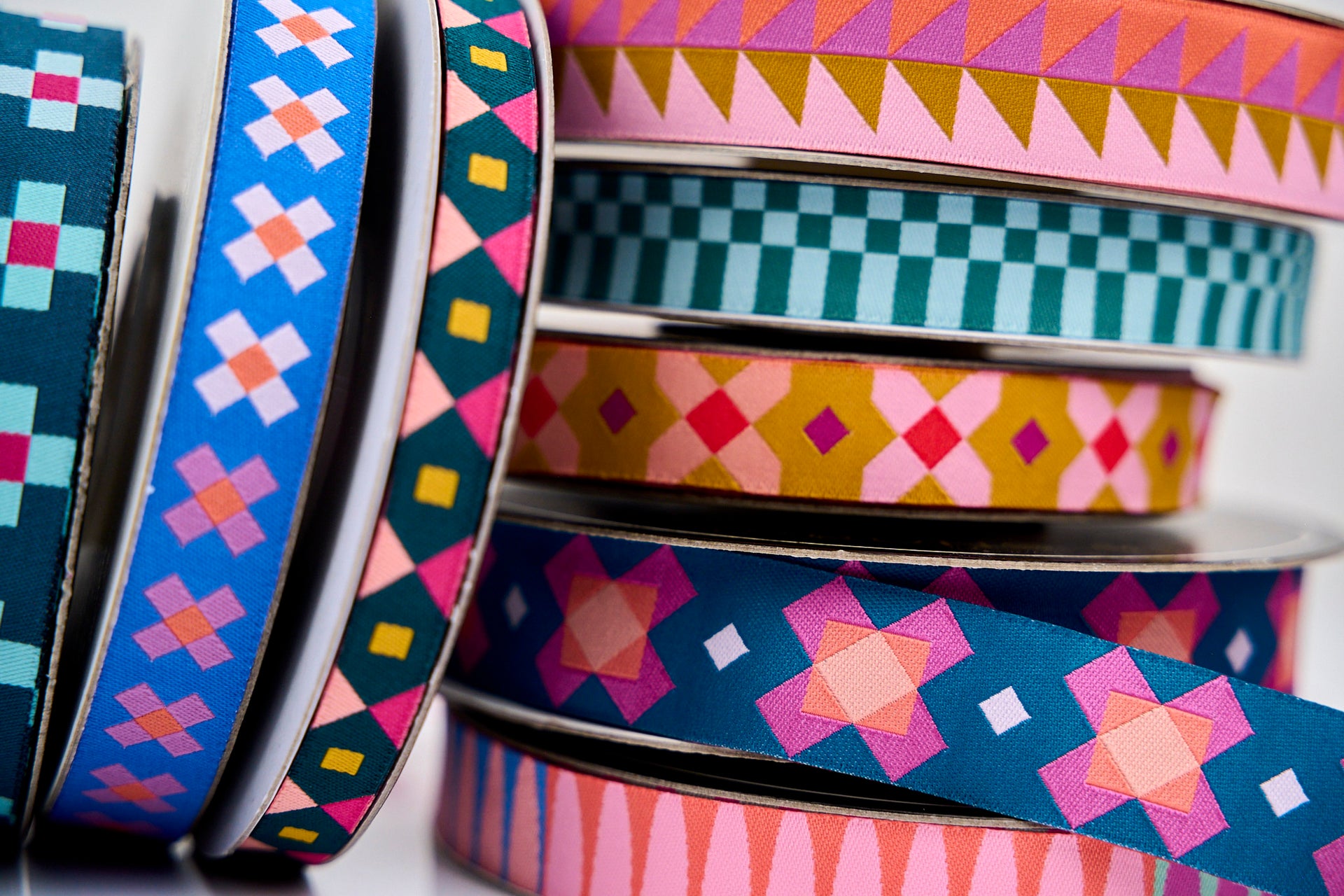 Designer embroidered and jacquard ribbons - Renaissance Ribbons ...