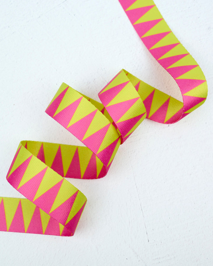 Sawtooth Webbing in Cherry Limeade - 1-1/2" width - by Renaissance Ribbons