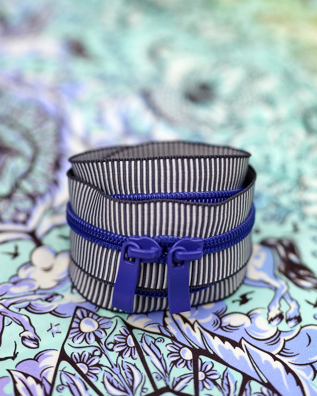 Blue Ember - Handbag Zipper - Renaissance Ribbons