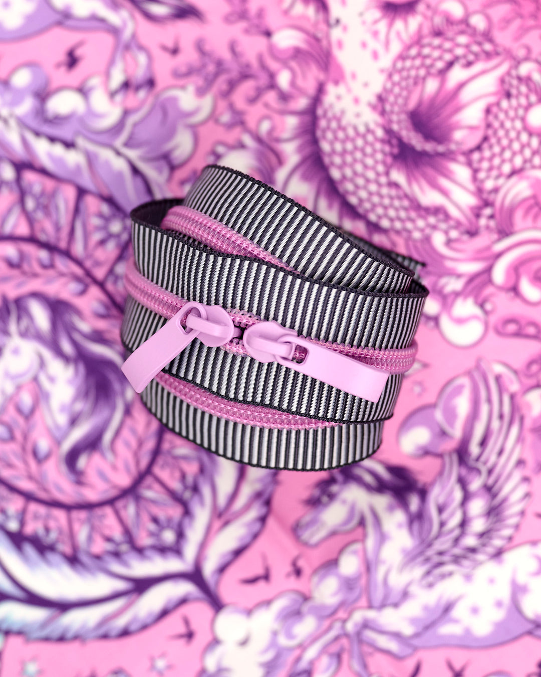 Royal Petal - Handbag Zipper - Renaissance Ribbons