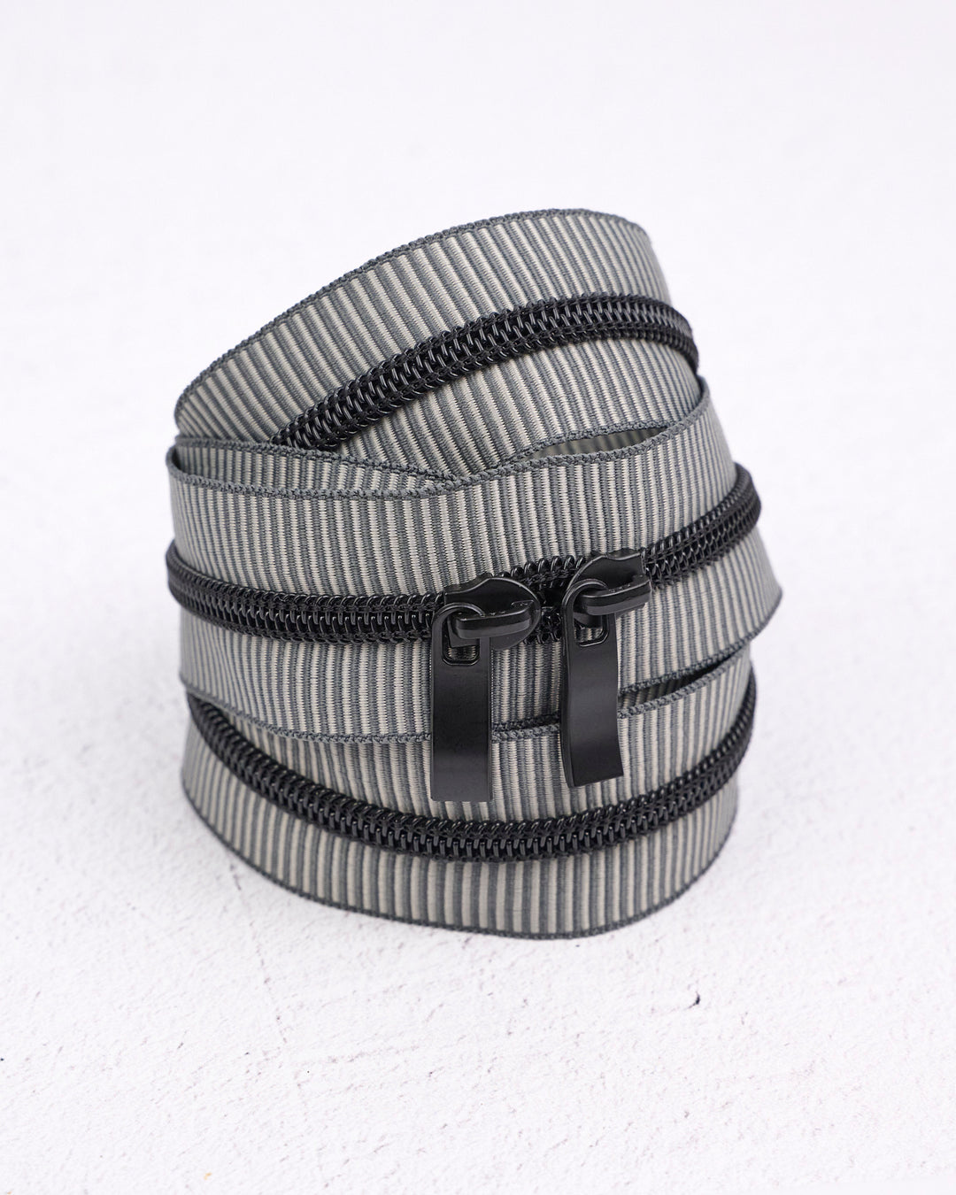 Zebra - Handbag Zipper - Renaissance Ribbons