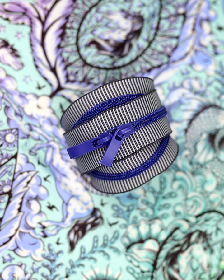 Blue Ember - Handbag Zipper - Renaissance Ribbons