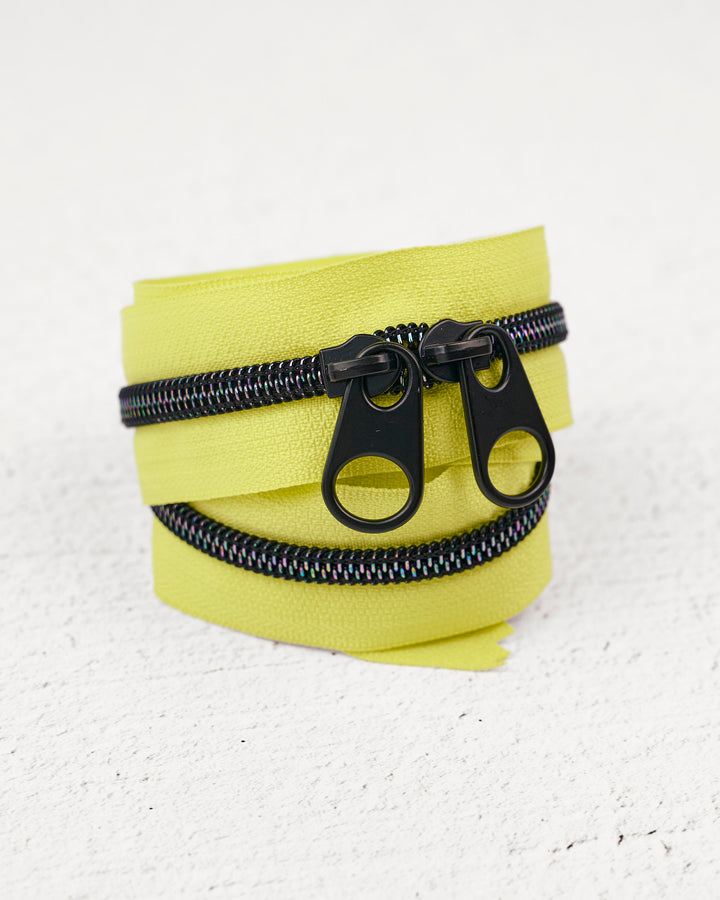 Charlock - Handbag Zipper - Renaissance Ribbons